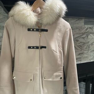 SOLD - Miss Selfridge Cream w-Faux fur hood- 
Beautiful-faux fur hood -